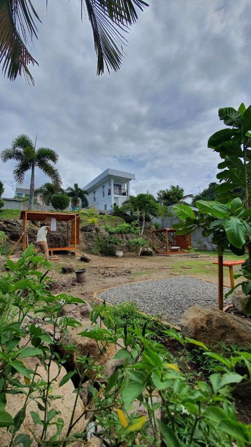 A Villas Resort & Restaurant Zamboanguita  Экстерьер фото
