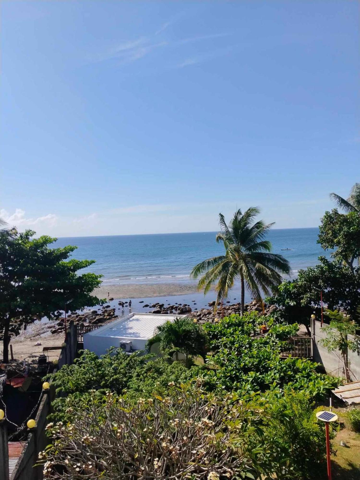 A Villas Resort & Restaurant Zamboanguita  Экстерьер фото